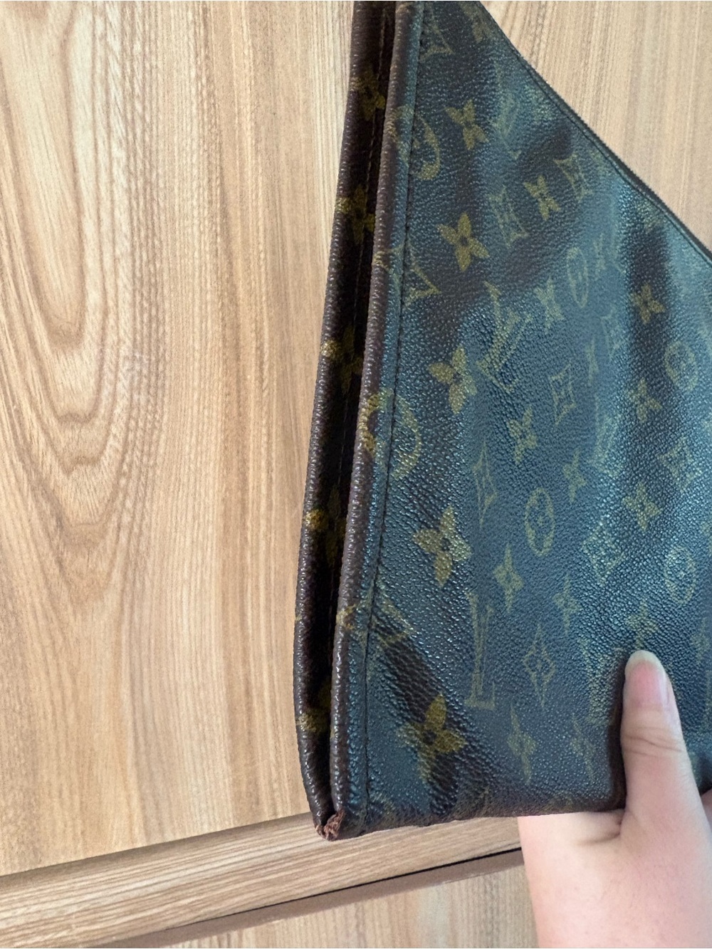 Auth Louis Vuitton Monogram Portfolio Clutch iPad Sleeve Zip Vintage - Picture 5 of 16